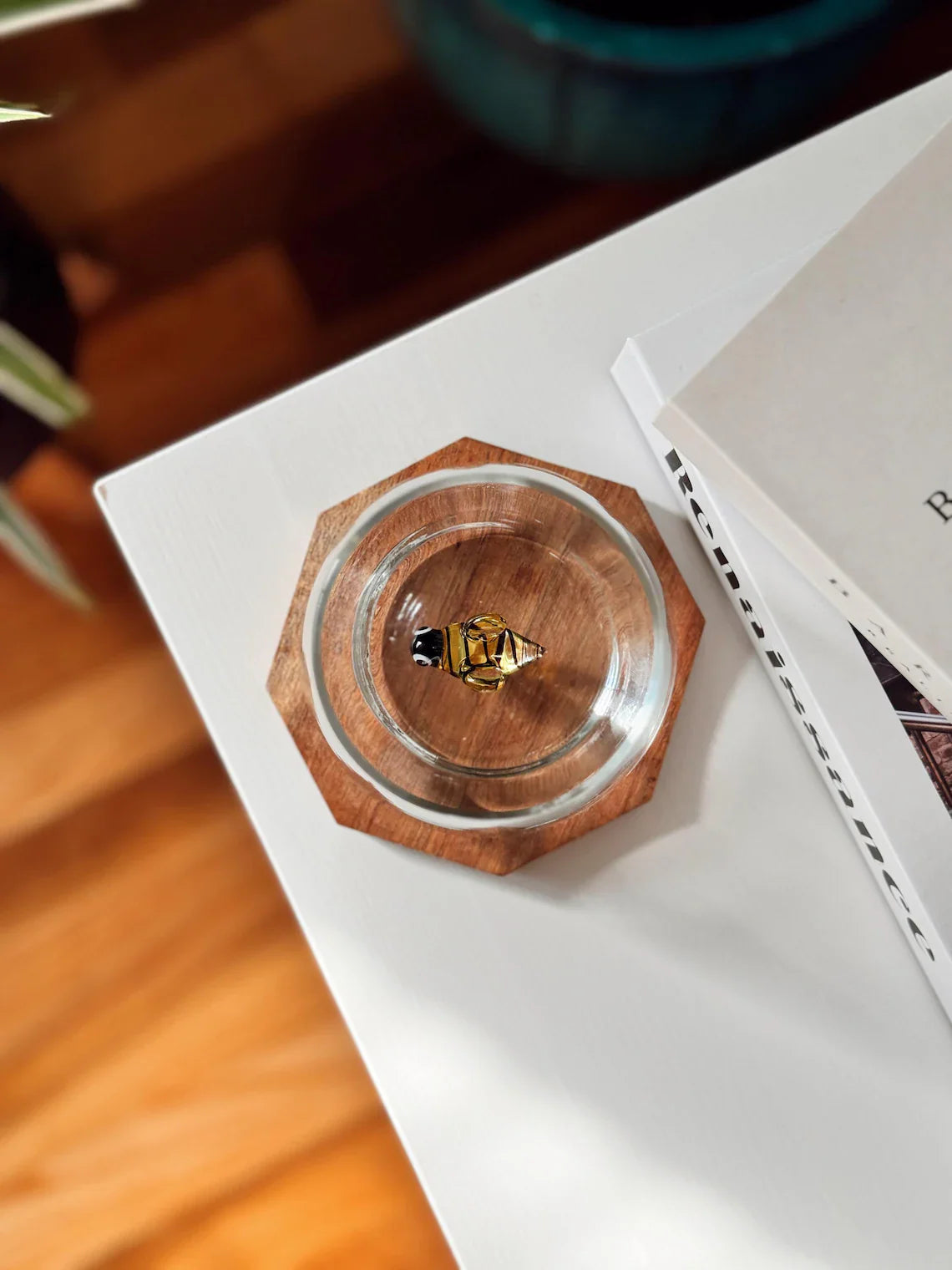 Tiny Bee Murano Glass Cups – Handmade Nature Drinkware, Unique Bee Lover Gift