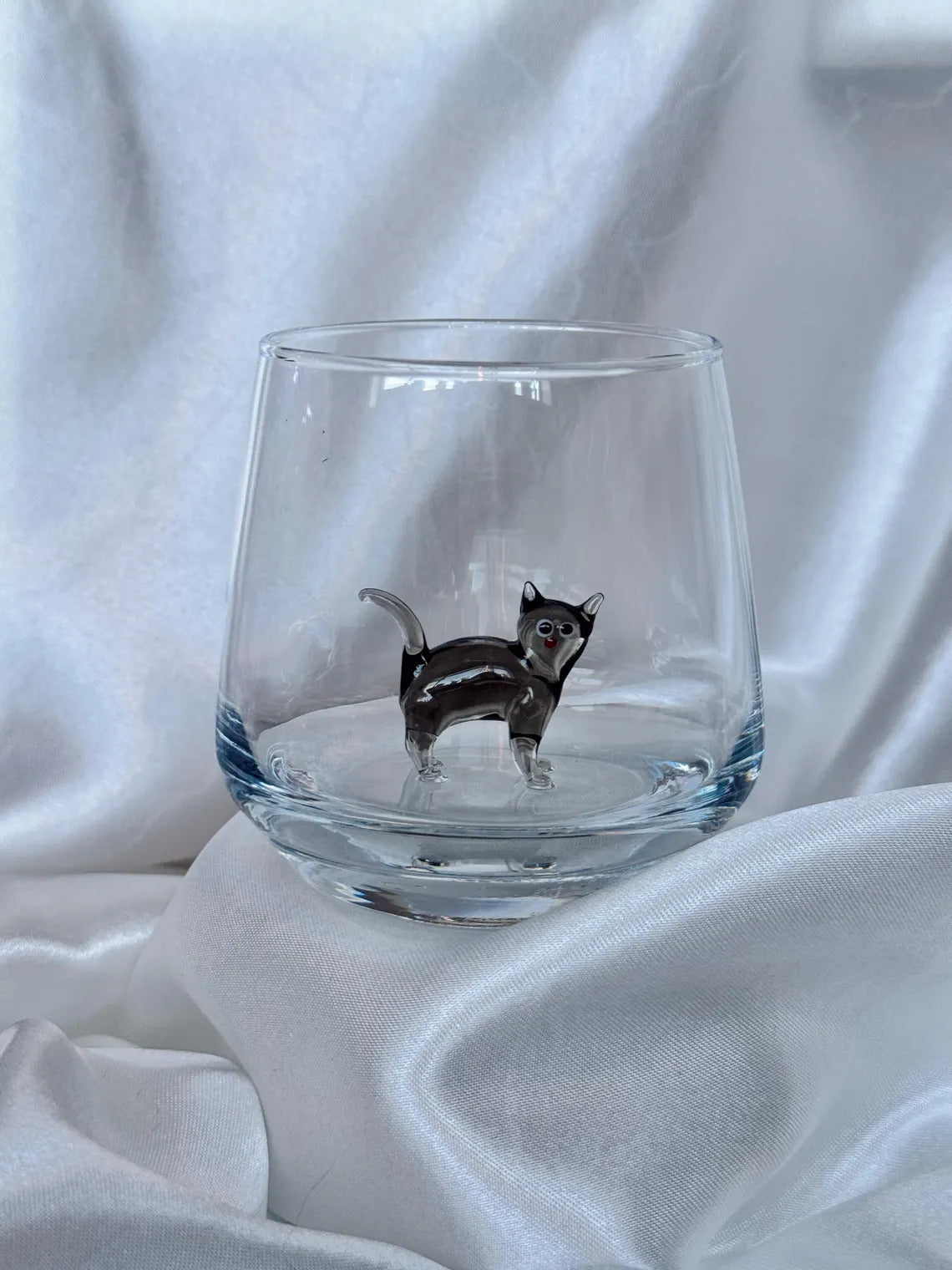 Drinking Murano Glass with Cat Figurine Wine Glass Wine Lover Gift Funny Wine Glass Wine Gifts Stemless Wine Glass