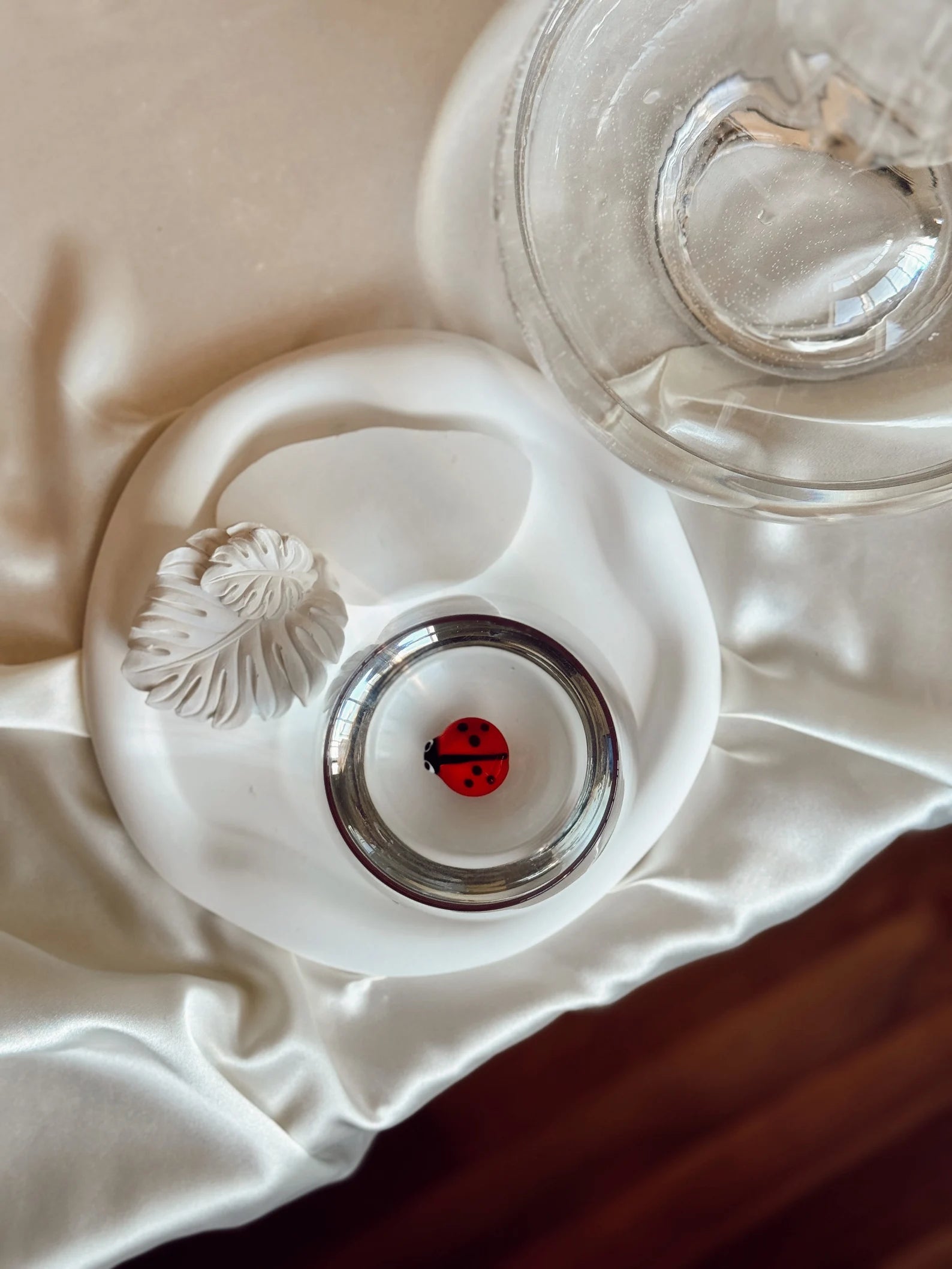 Tiny Ladybug Murano Glass Cups – Handmade Nature Drinkware, Unique Collectible Gift