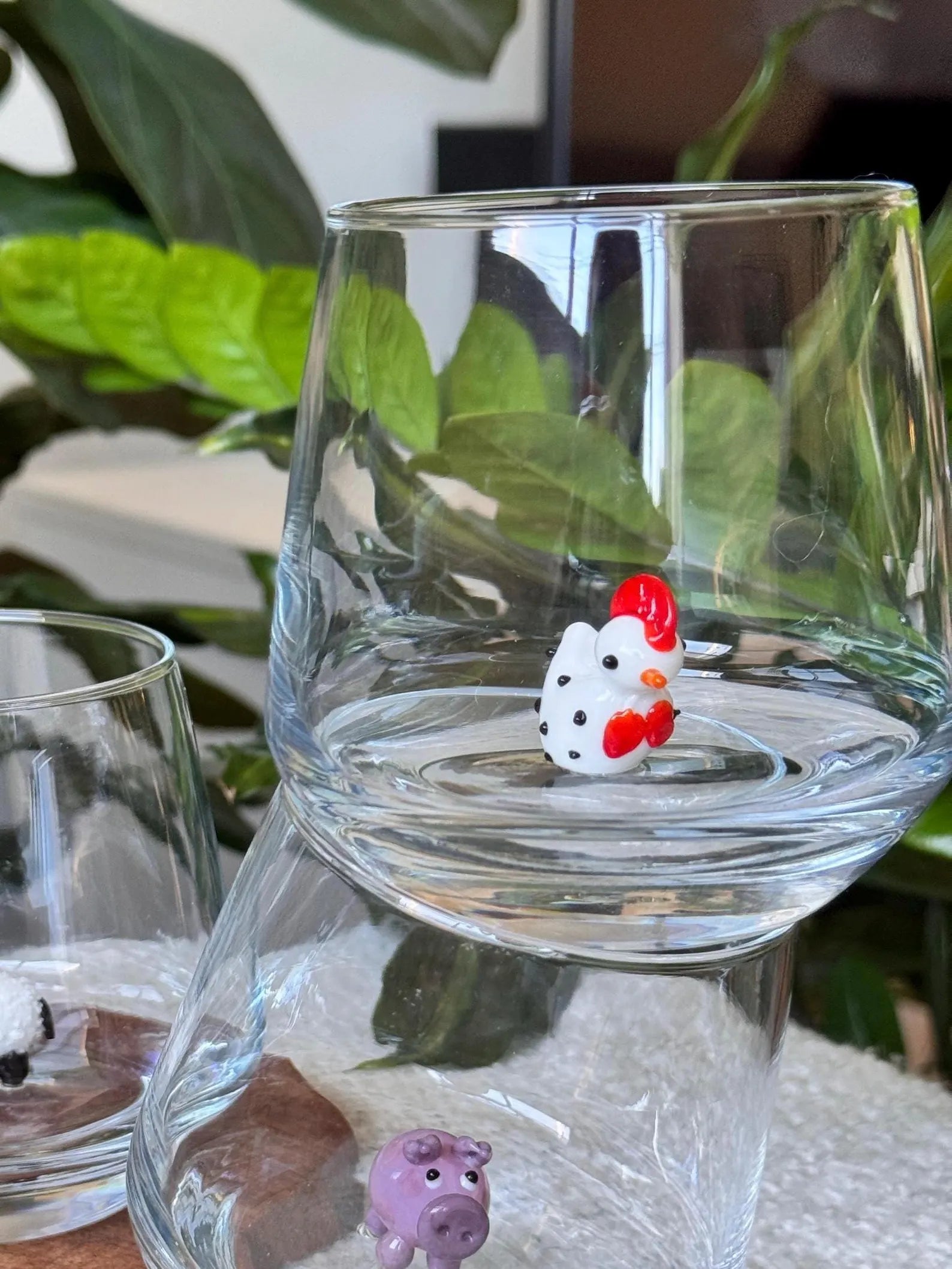 Tiny Chicken Murano Glass Cups – Handmade Farm Animal Drinkware, Unique Collectible Gift