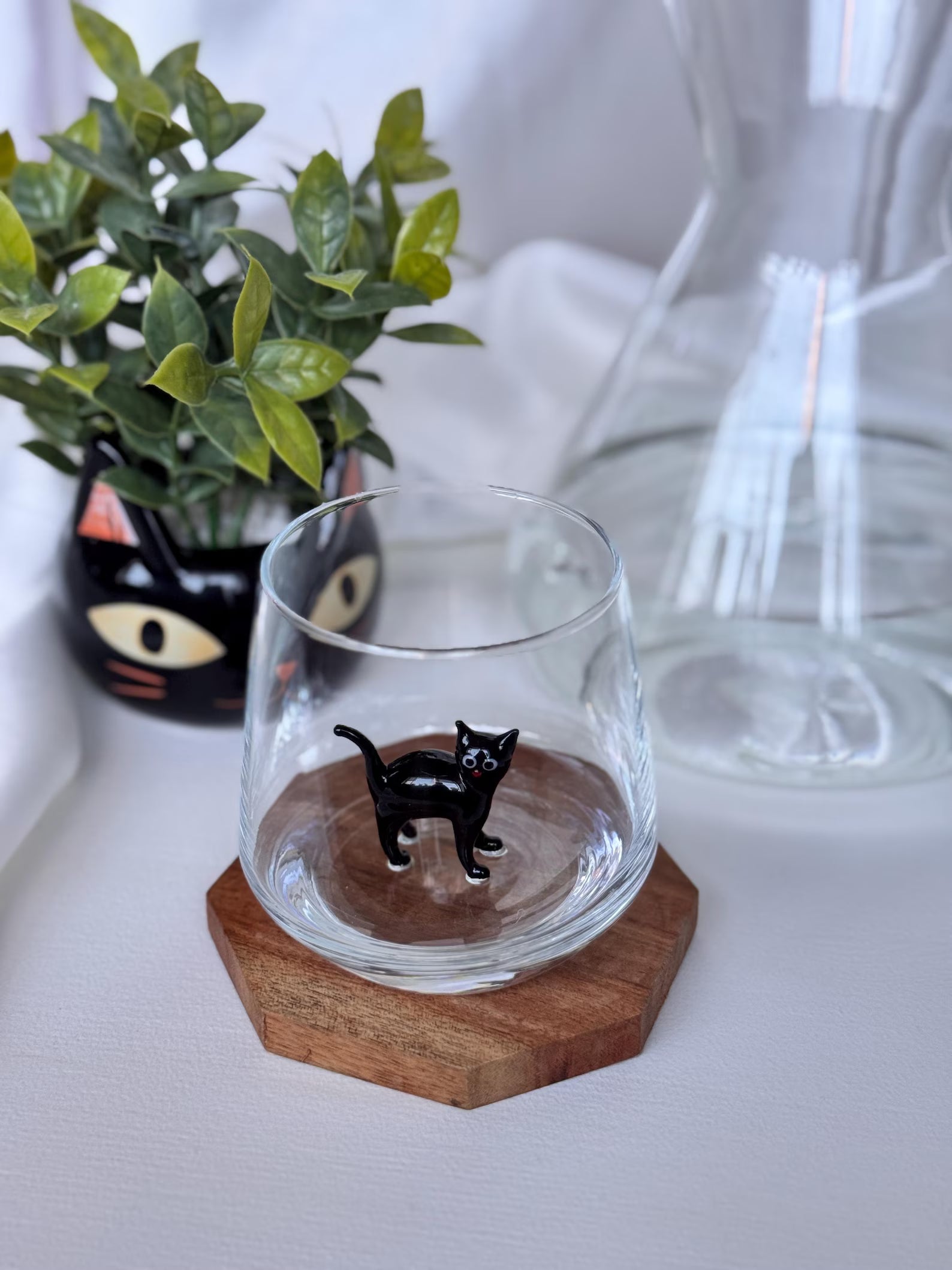 Drinking Murano Glass with Cat Figurine Wine Glass Wine Lover Gift Funny Wine Glass Wine Gifts Stemless Wine Glass