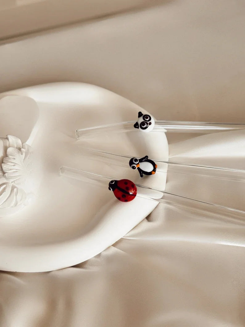 Straws with Tiny Animal Figures – Fun Handmade Drinkware